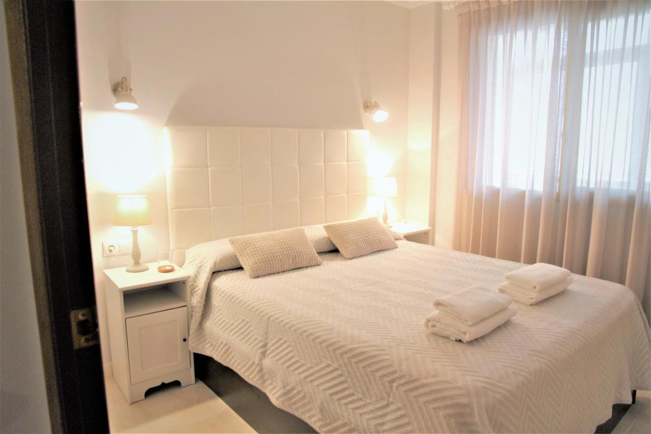 La Perla Apartment, Paradis Park, La Pineda - Atico 1ª Linea - Solarium - Wifi - Piscina エクステリア 写真
